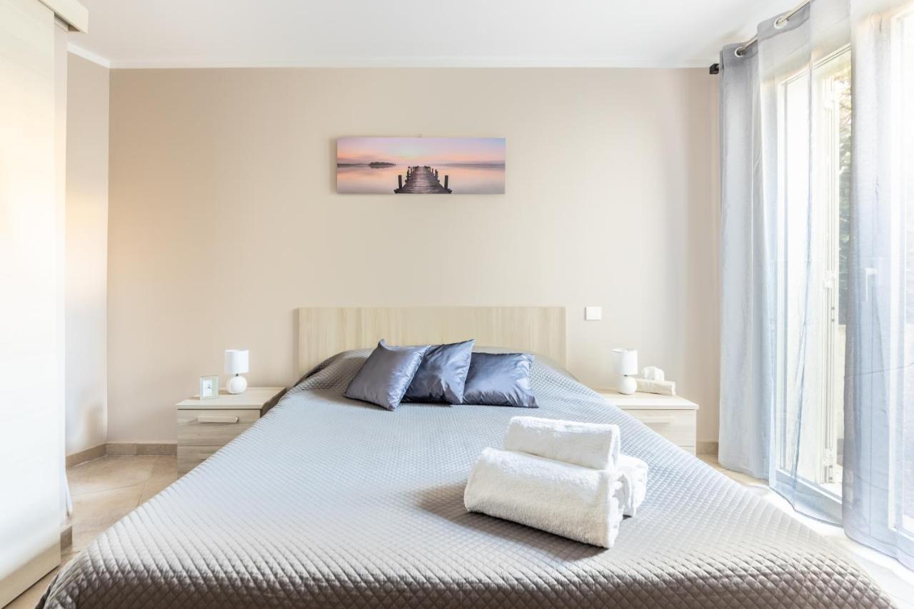 Le Midi 8 By Estates Cannes Bagian luar foto
