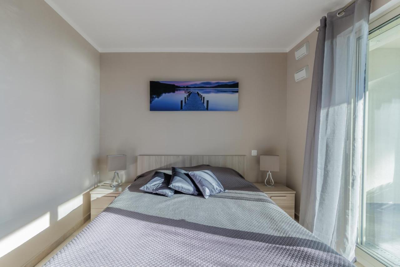 Le Midi 8 By Estates Cannes Bagian luar foto